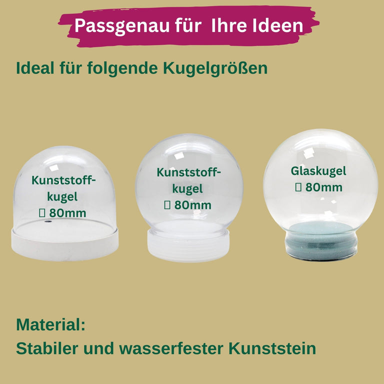 Innenmodell „Dienstbote mit grüner Jacke“ - 15 x 40 mm - Schneekugelhaus